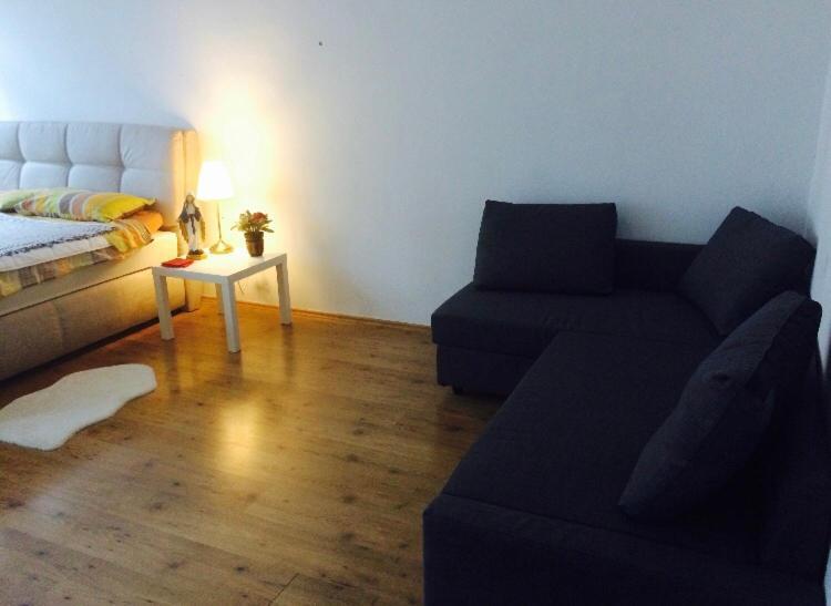 Nice Private Room In Wien Center מראה חיצוני תמונה