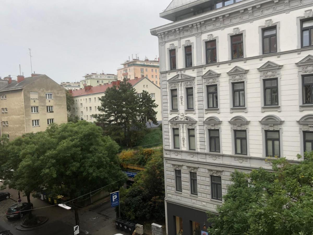 Nice Private Room In Wien Center מראה חיצוני תמונה
